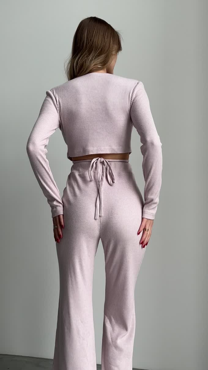 Sett — Ribbstrikk Wrap