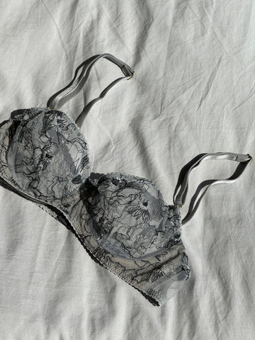 Graphite lace lingerie set