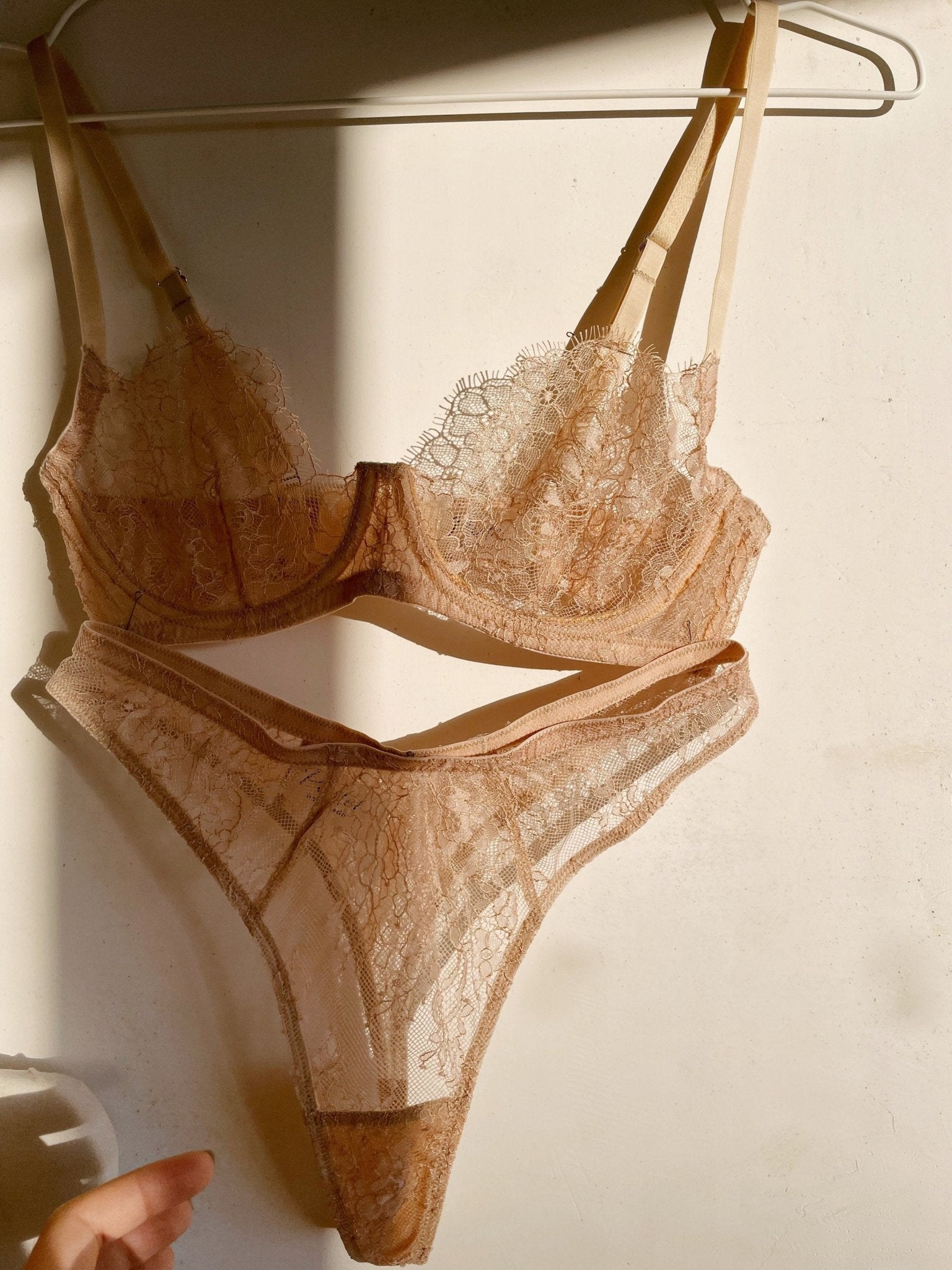 Classic Lace Bra and Thong - Pastel Artwear