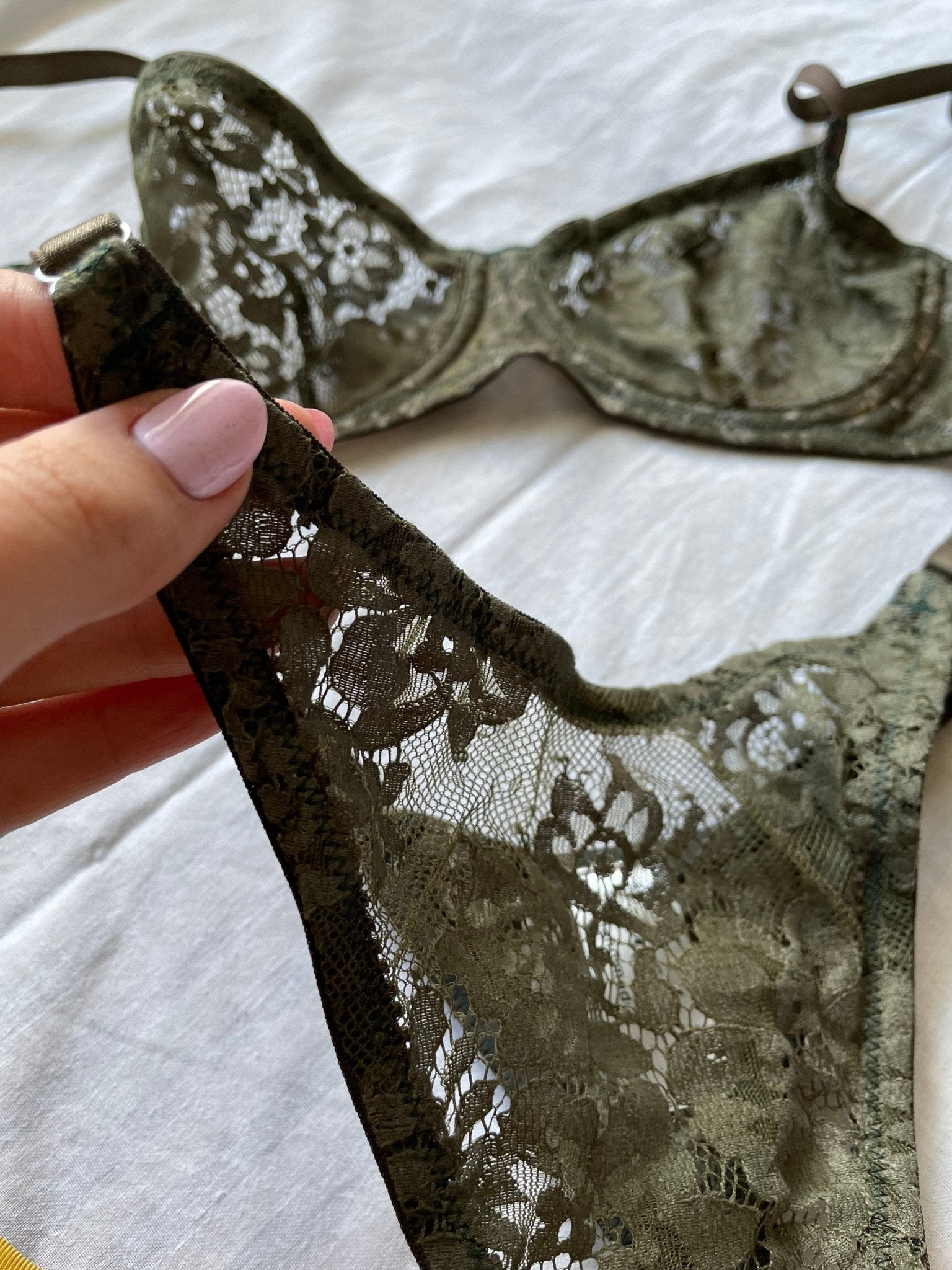 Khaki Lace Lingerie Set - Pastel Artwear